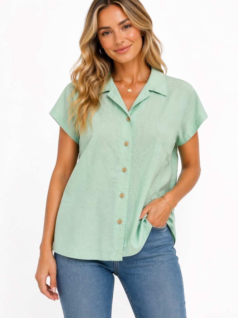 EUC Size Large Columbia Women's Green Button-Up Top